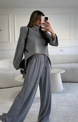 חליפת סריג אפורה חליפה נטלי שווילי