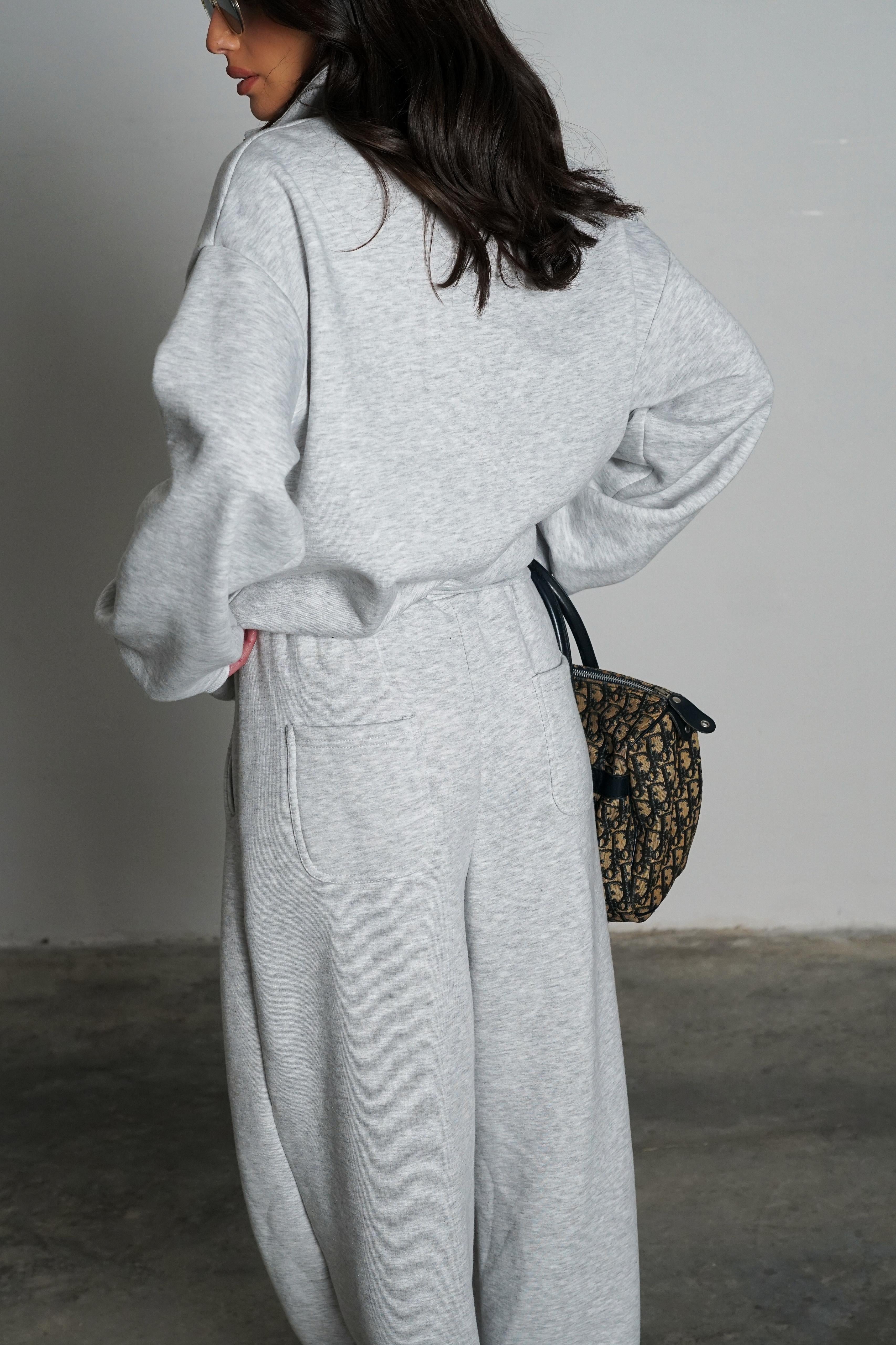 חליפת מריבלה מבית GOVANA רק בשני בוטיק מעצבים
