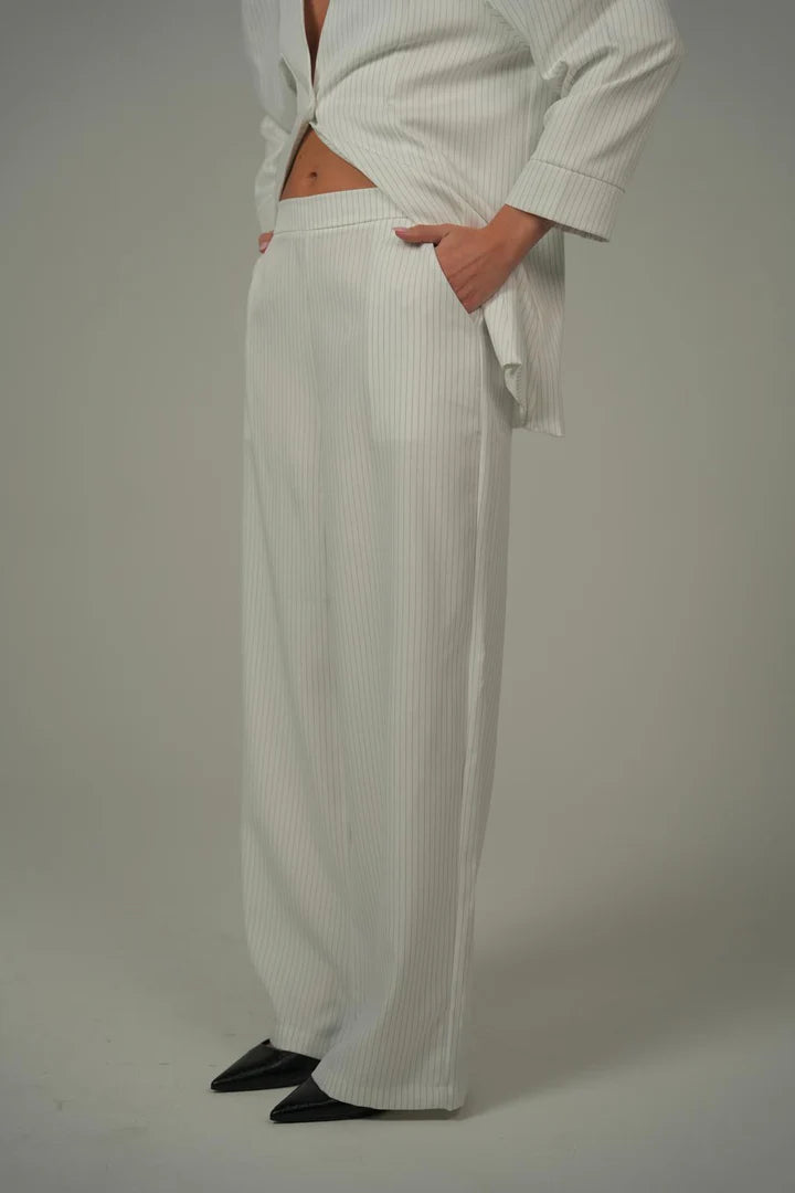 חליפת גבריאל מבית RFA רק בשני בוטיק מעצבים