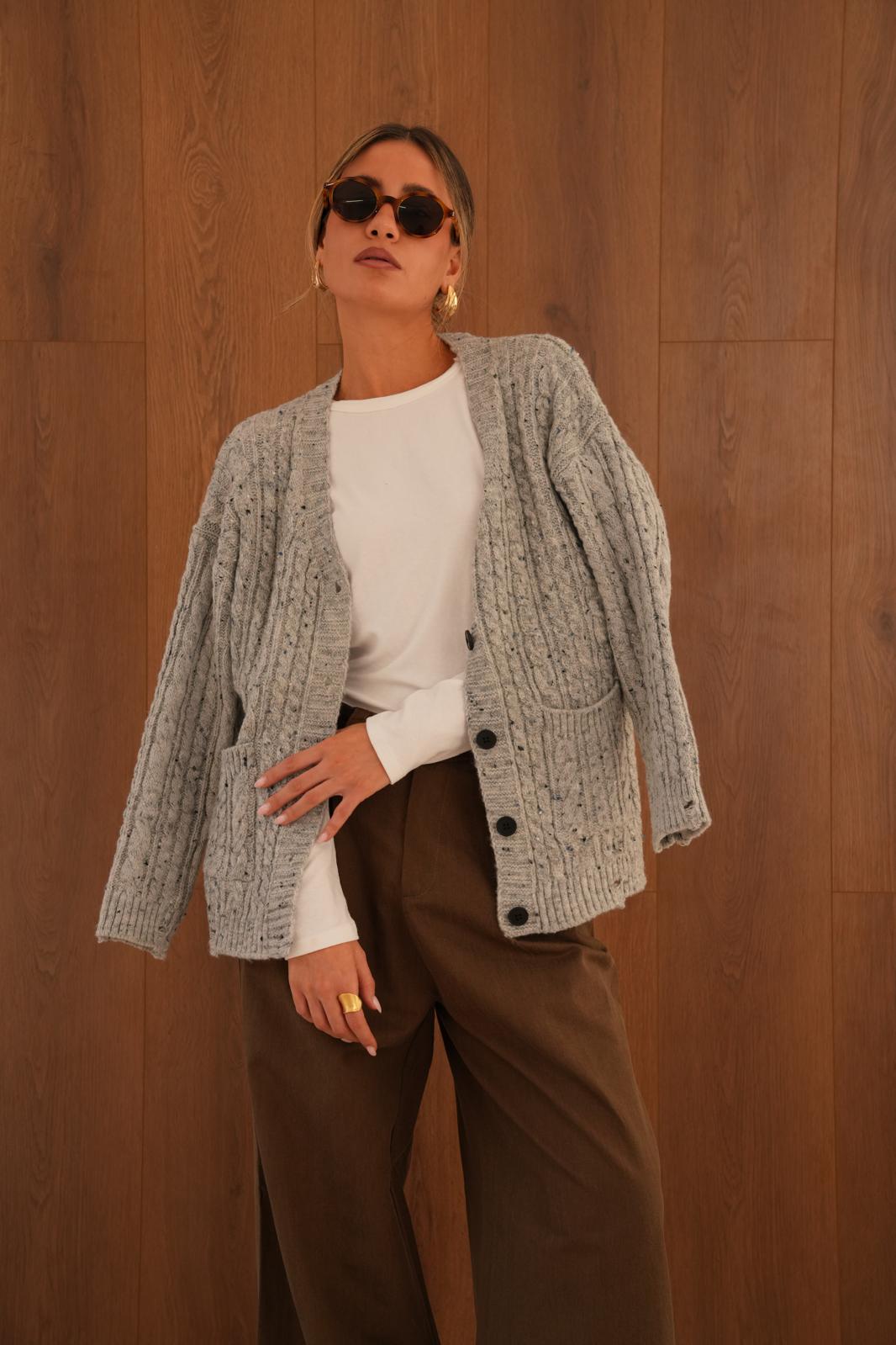 סוודר יולי חולצה אפור בהיר O.S RFA