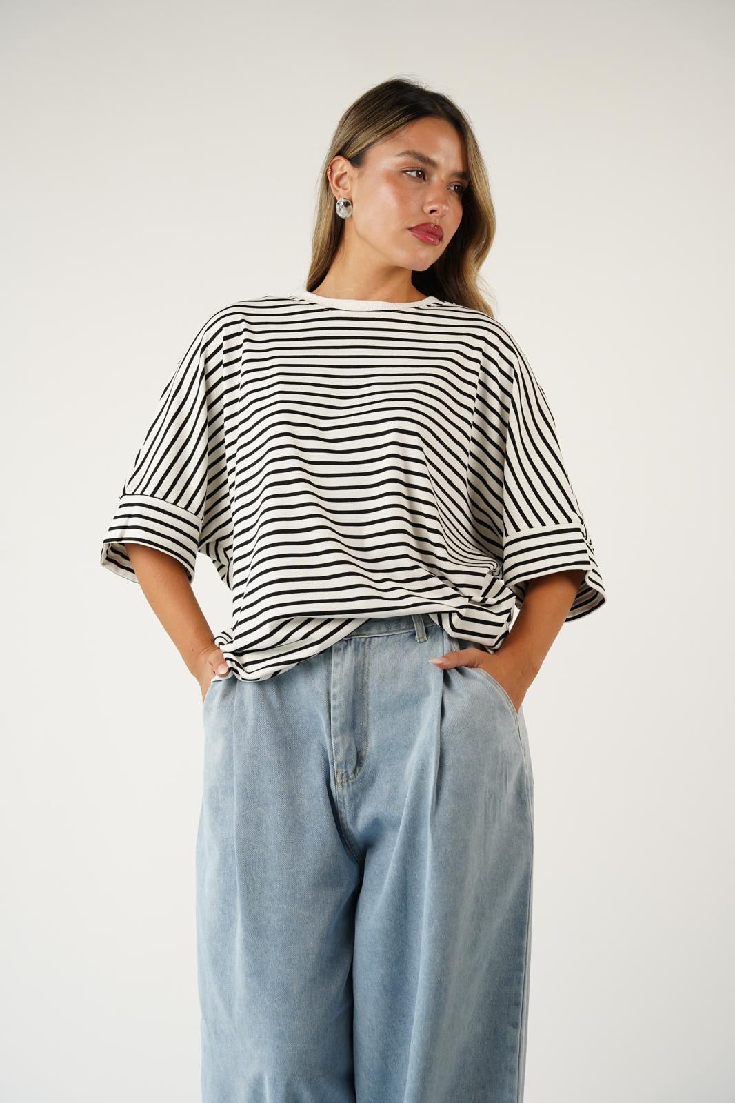 טישרט פסים סולי חולצה לבן O.S RFA