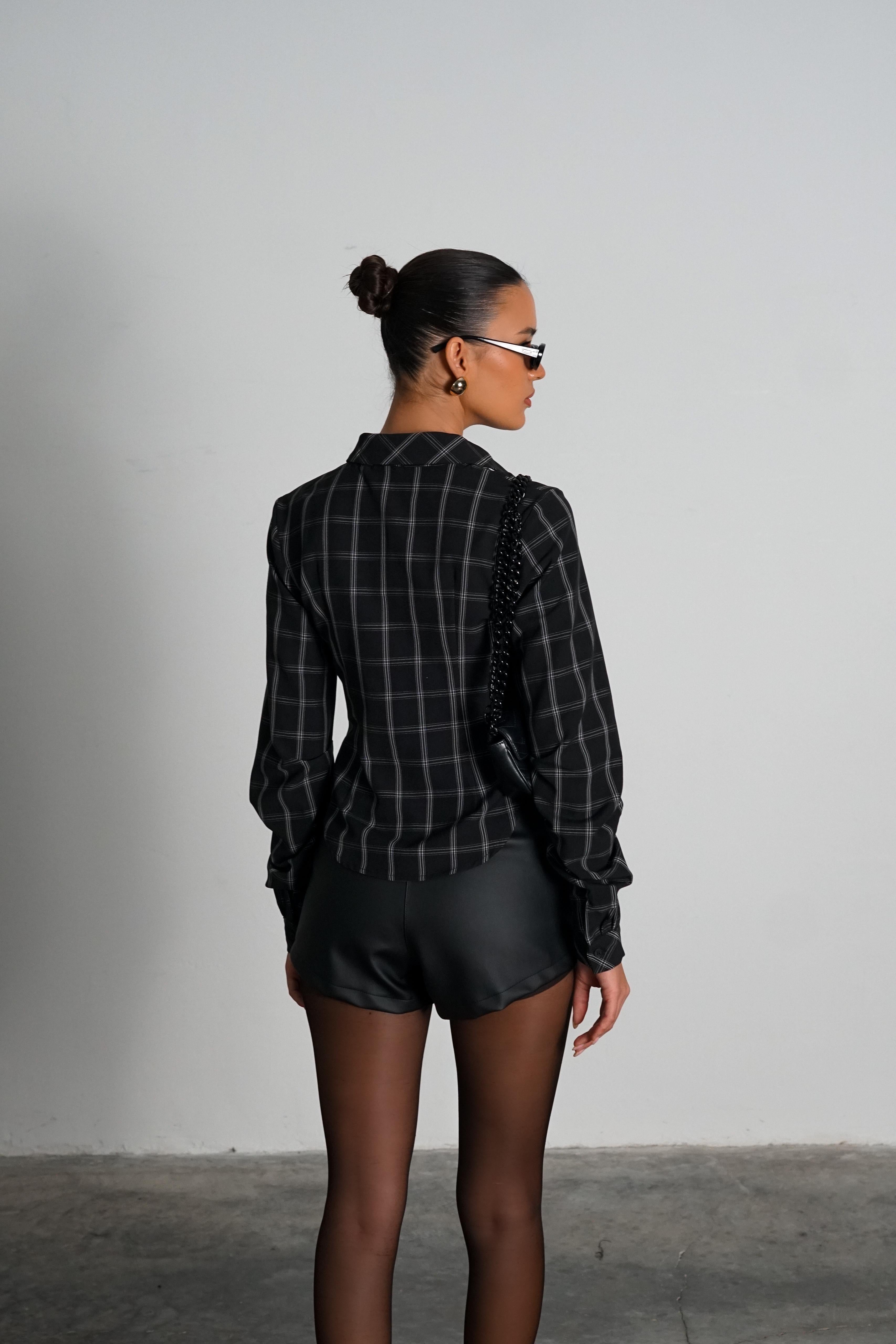 חולצת סאנסה חולצה GOVANA