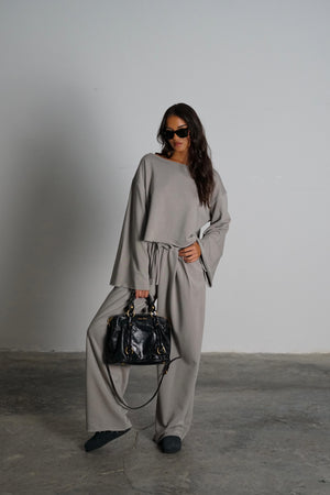 חליפת דרלין חליפה GOVANA