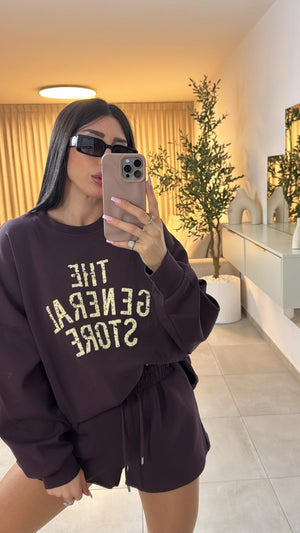 חליפה סטור מבית גליתה רק בשני בוטיק מעצבים