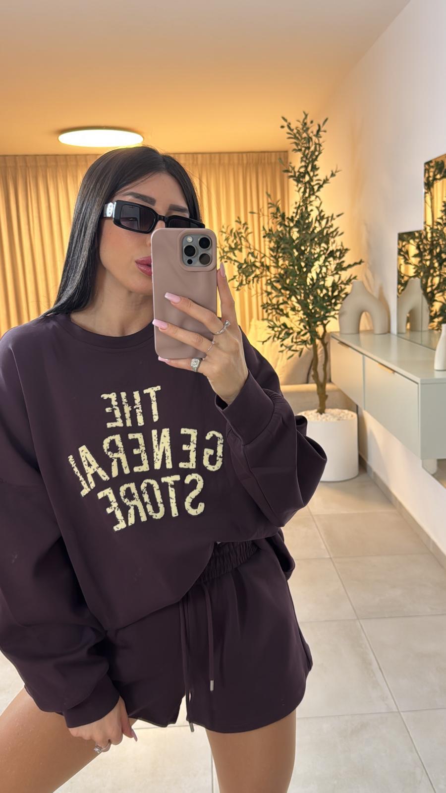 חליפה סטור מבית גליתה רק בשני בוטיק מעצבים