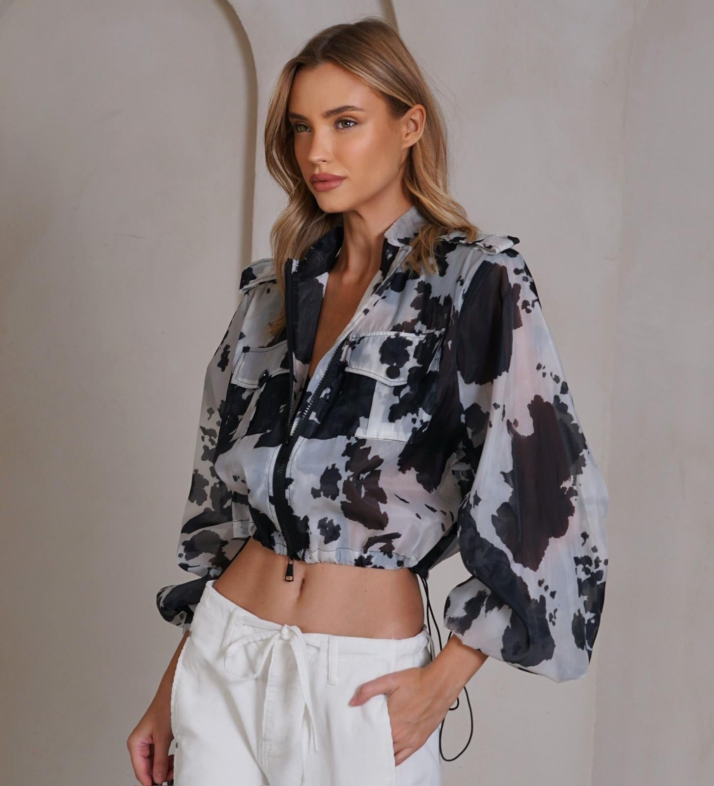 ג׳קט STYLE PRINT ג'קט לבן O.S אנטיגו