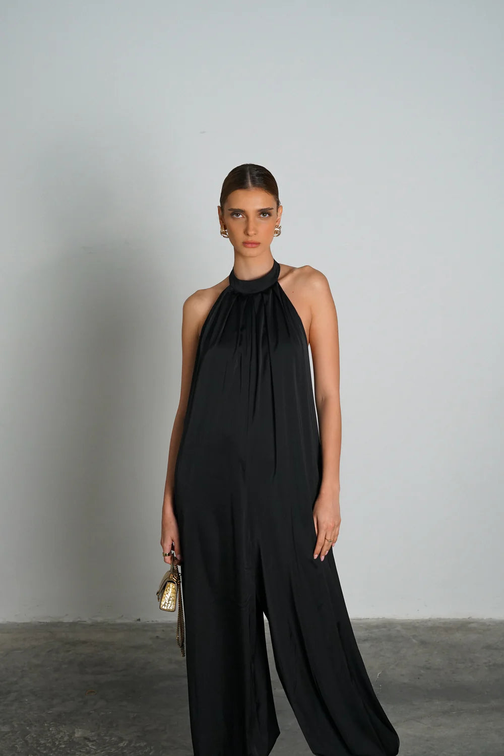 אוברול קורטי אוברול שחור GOVANA