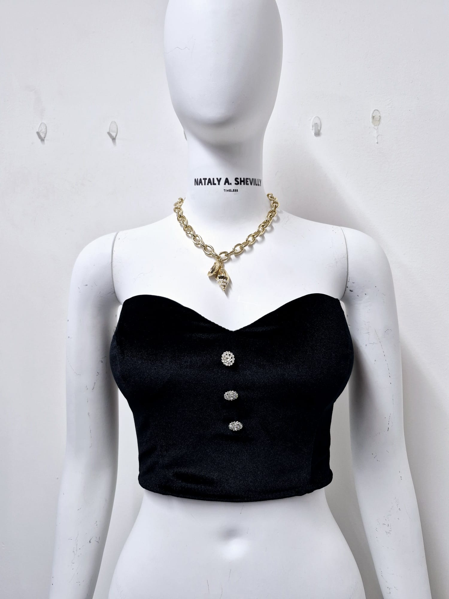 מחוך קטיפה יהלום חולצה שחור O.S נטלי שווילי