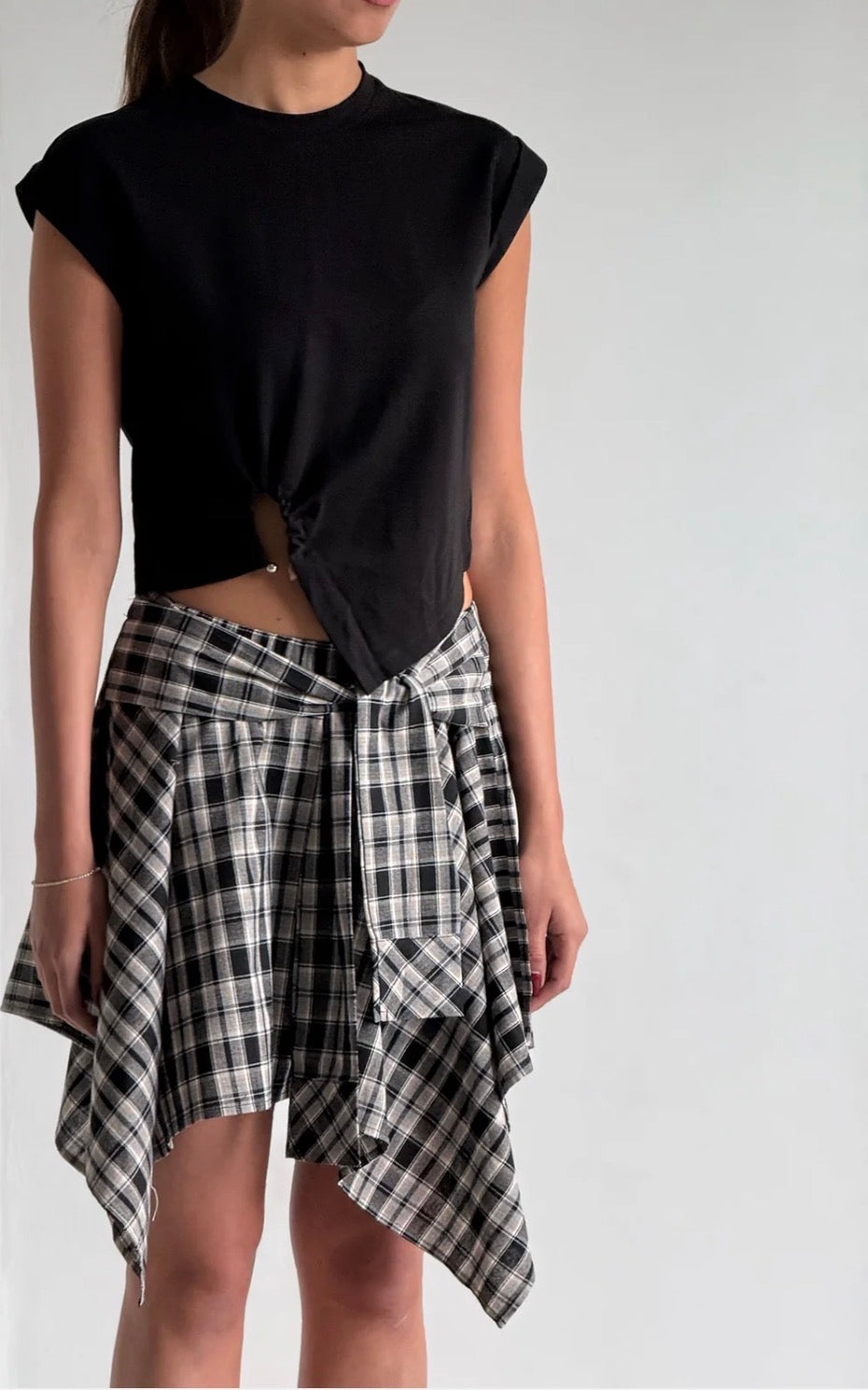 חצאית פראנקי חצאית שחור טיאגו