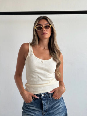 גופיית אלבי צהוב בננה O.S מבית טיאגו רק בשני בוטיק מעצבים