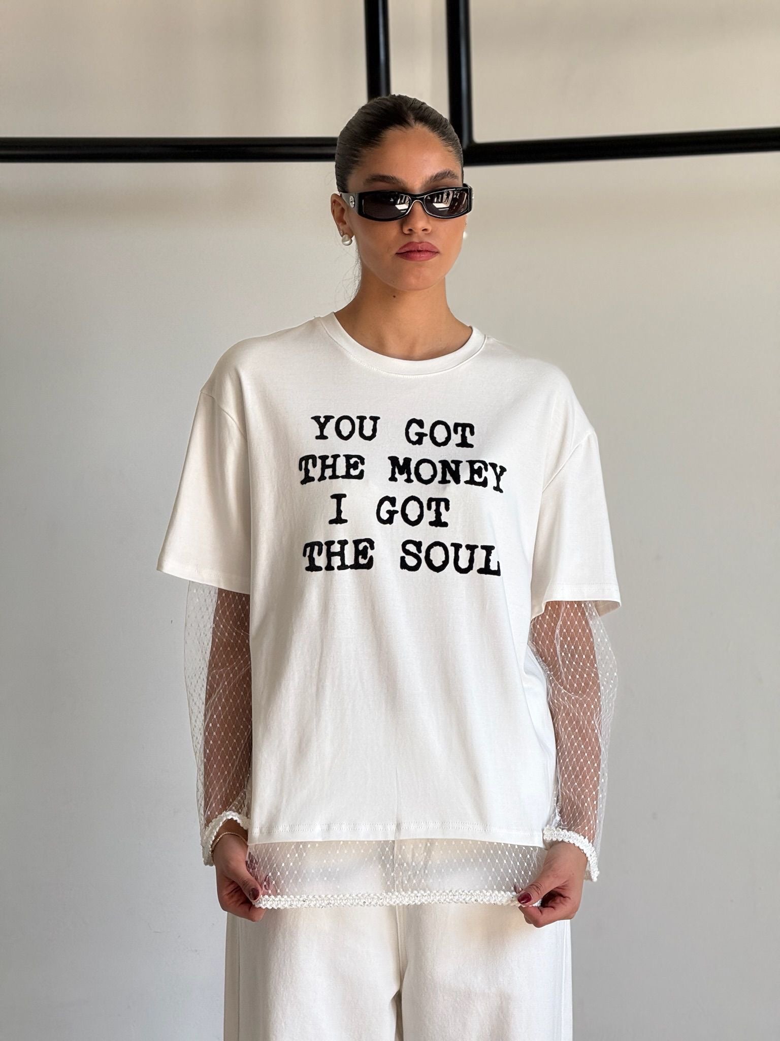 חולצת אולי חולצה לבן טיאגו